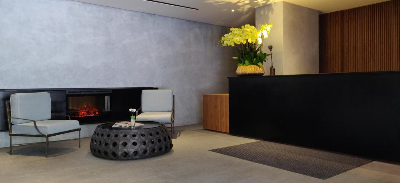 Water House Hotel Taipei Bagian luar foto