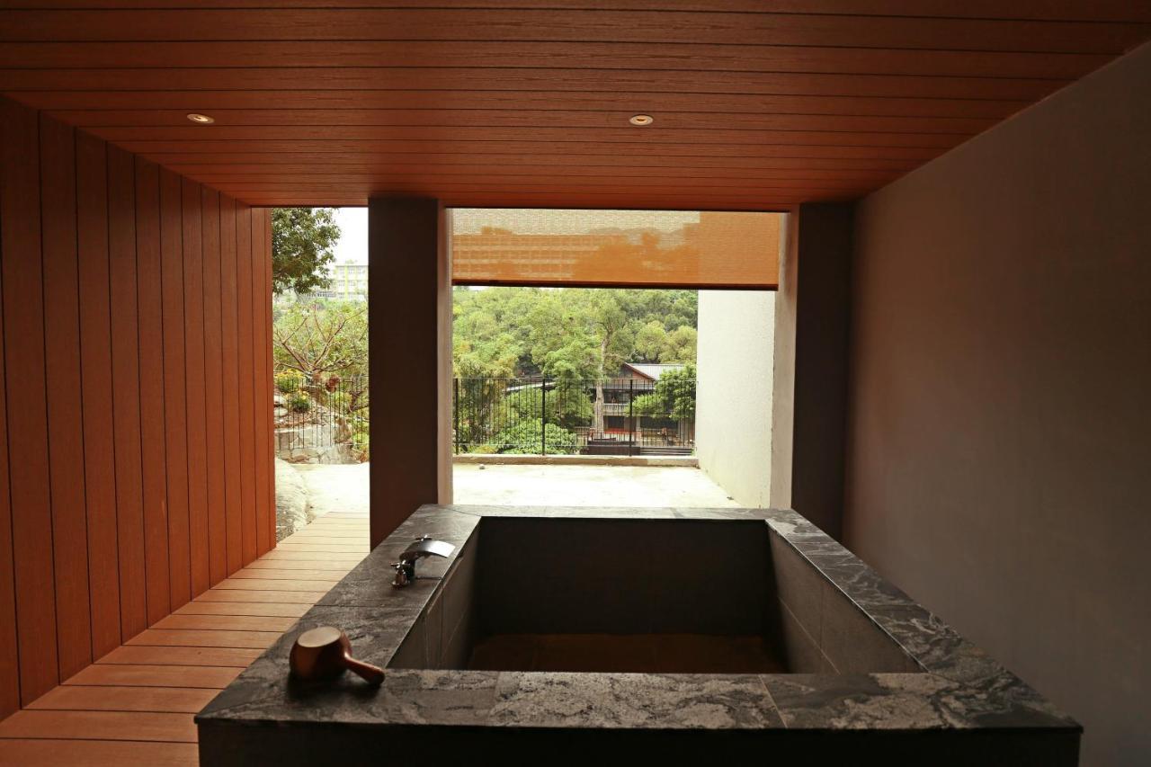 Water House Hotel Taipei Bagian luar foto