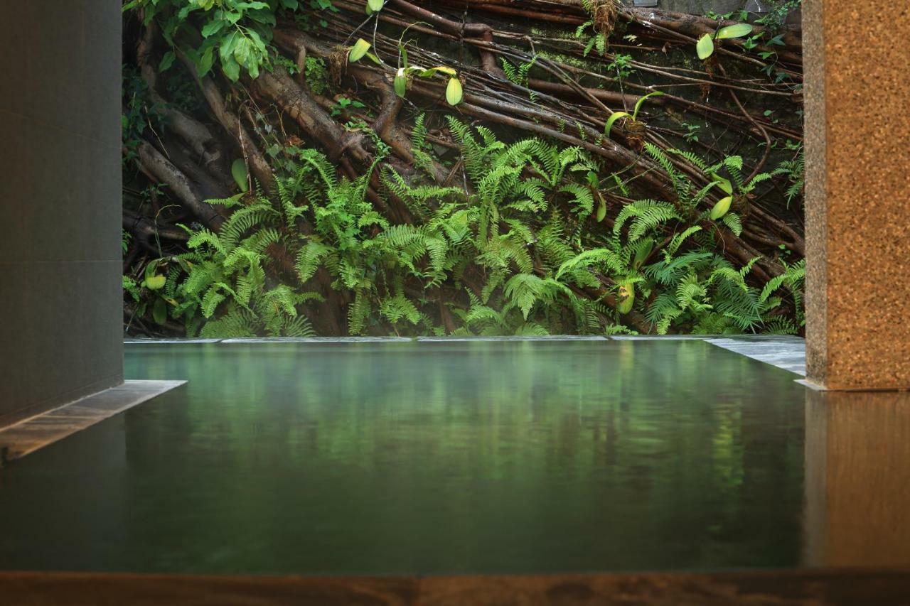 Water House Hotel Taipei Bagian luar foto
