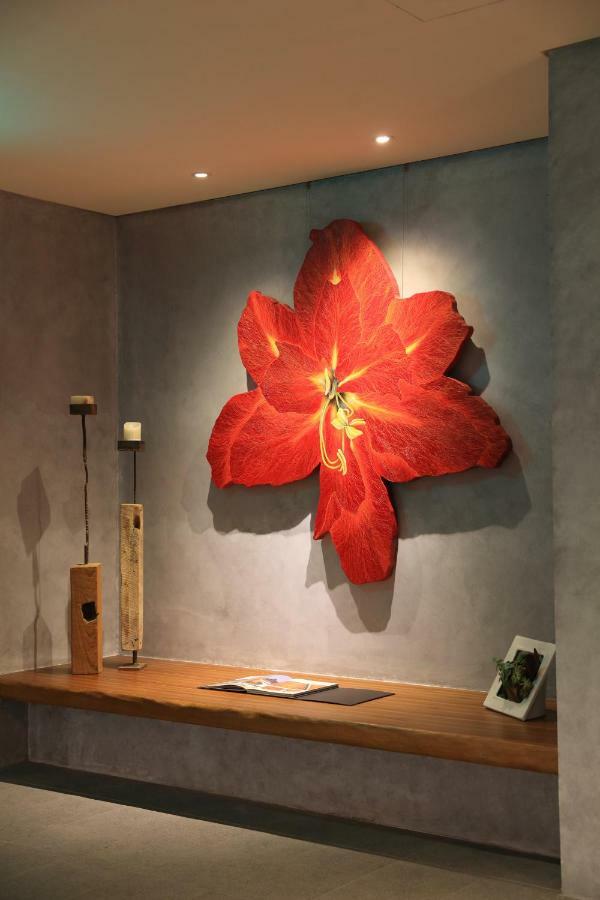 Water House Hotel Taipei Bagian luar foto