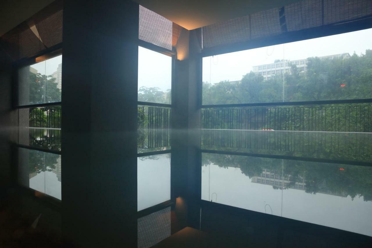 Water House Hotel Taipei Bagian luar foto