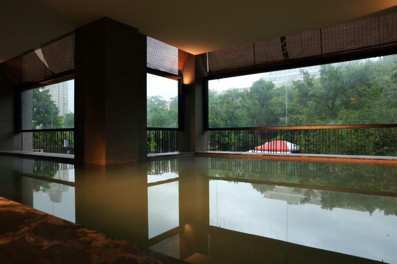 Water House Hotel Taipei Bagian luar foto